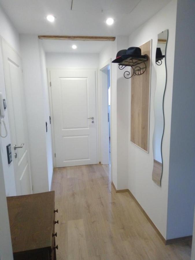 Ferienwohnung Im Roten Haus, Die Therme Ist Fusslaeufig In Wenigen Minuten Erreichbar Бад Емс Екстериор снимка