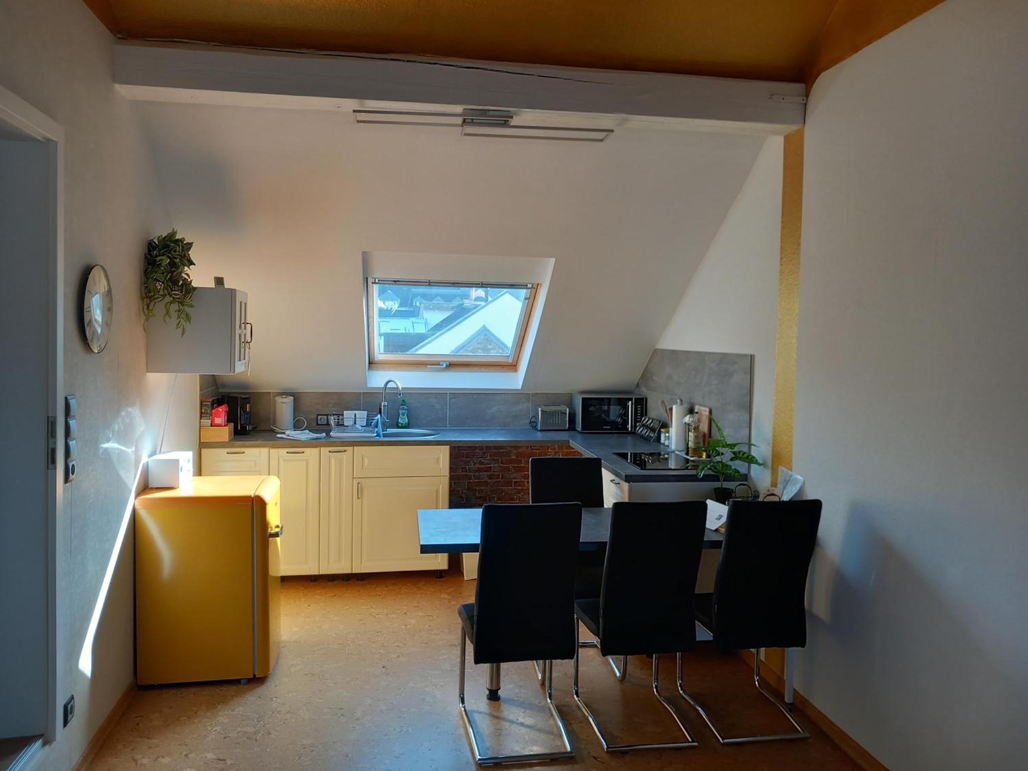 Ferienwohnung Im Roten Haus, Die Therme Ist Fusslaeufig In Wenigen Minuten Erreichbar Бад Емс Екстериор снимка